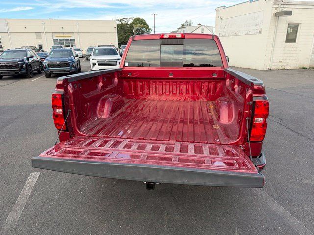 Used 2018 Chevrolet Silverado 1500 LT w/ All Star Edition AWD/4WD image 13