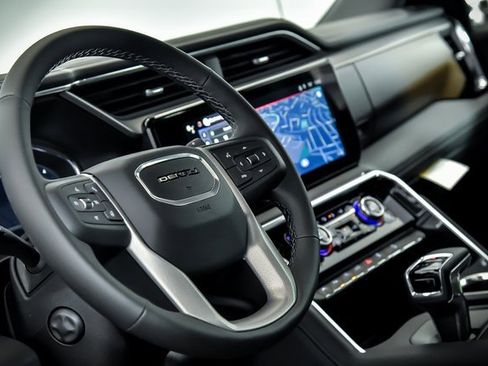 New 2026 GMC Sierra 1500 Denali w/ Denali Reserve Package image 11