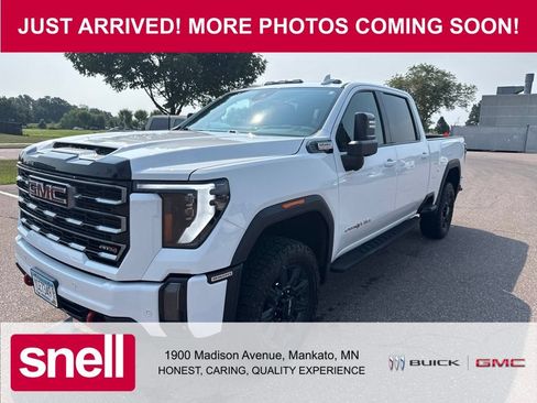 Used 2024 GMC Sierra 3500 AT4 w/ AT4 Premium Plus Package AWD/4WD image 1