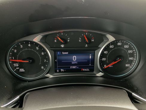 Used 2024 Chevrolet Equinox LT w/ LPO, Floor Liner Package FWD image 27