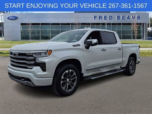 Used 2024 Chevrolet Silverado 1500 High Country w/ Technology Package image 4