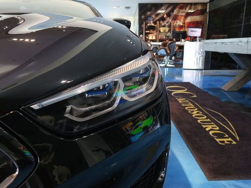 Used 2022 BMW M850i xDrive Convertible image 42