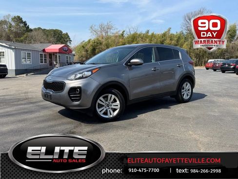 Used 2018 Kia Sportage LX AWD/4WD image 1