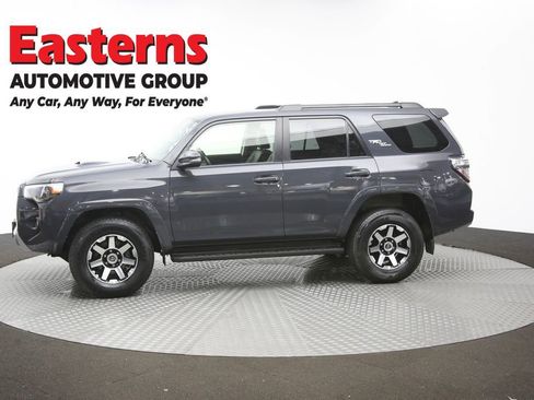 Used 2024 Toyota 4Runner TRD Off-Road Premium AWD/4WD image 59