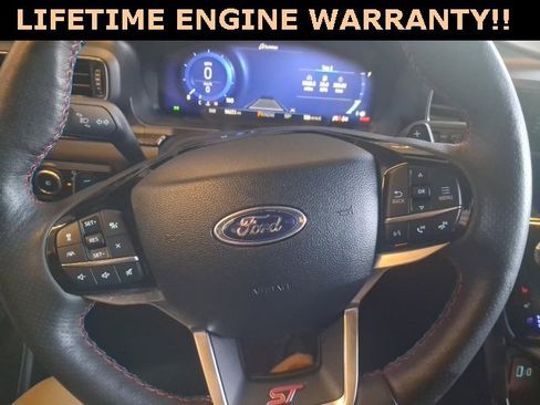 Used 2024 Ford Explorer ST w/ Technology Package image 5