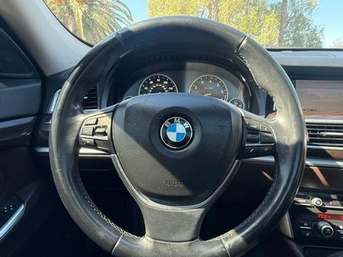 Used 2015 BMW 535i Gran Turismo image 18