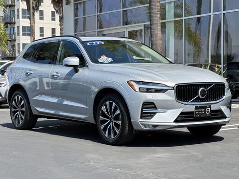 Certified 2023 Volvo XC60 B5 Core w/ Climate Package AWD/4WD image 7
