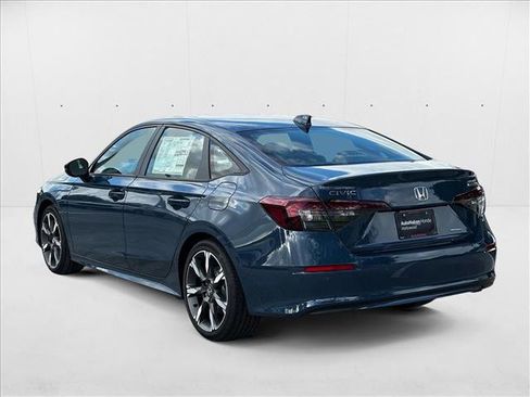 New 2025 Honda Civic Sport Touring image 9