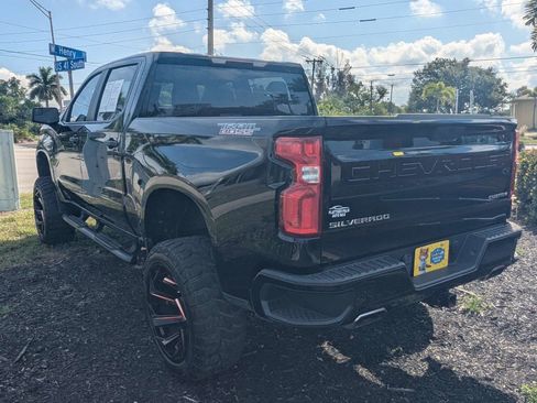 Used 2021 Chevrolet Silverado 1500 Custom Trail Boss AWD/4WD image 7