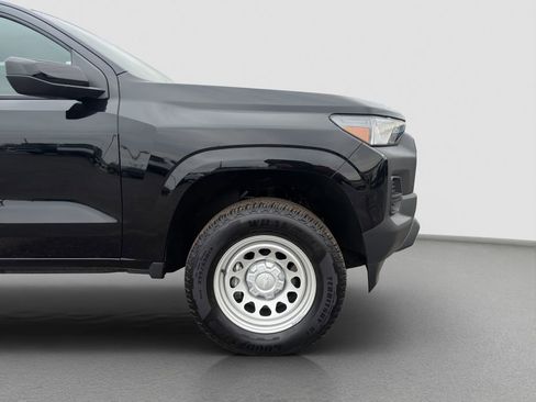 Used 2024 Chevrolet Colorado W/T w/ WT Convenience Package II image 23