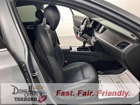 Used 2015 Hyundai Genesis 5.0 image 41