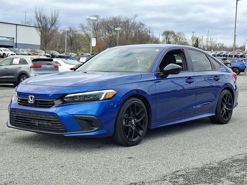 Used 2022 Honda Civic Sport image 3