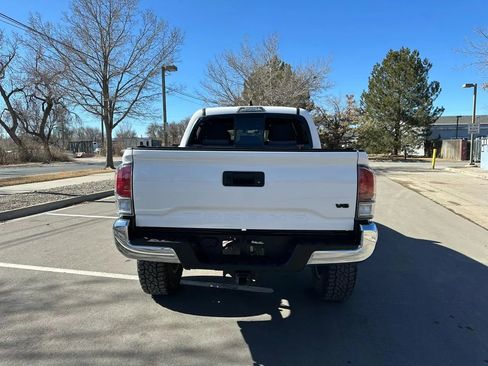 Used 2023 Toyota Tacoma TRD Off-Road RWD image 5