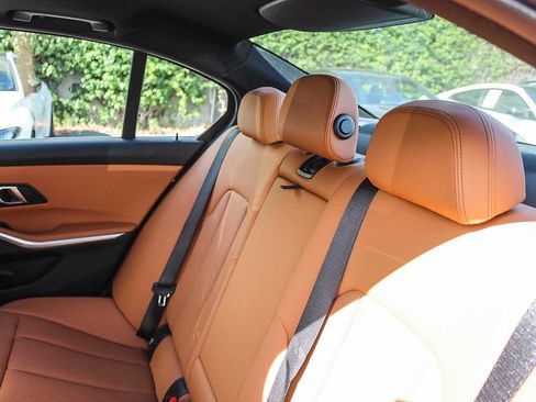 New 2026 BMW 330i Sedan w/ Premium Package image 18