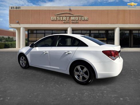 Used 2016 Chevrolet Cruze LT FWD image 6
