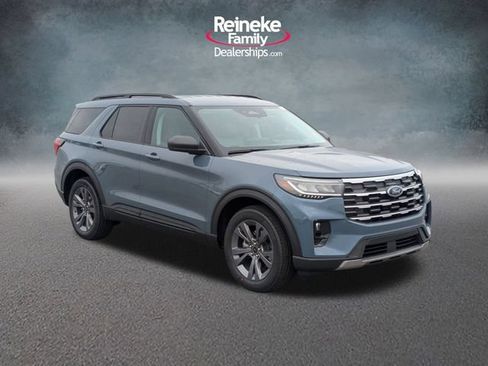 New 2026 Ford Explorer Active w/ Active Comfort Package AWD/4WD image 3