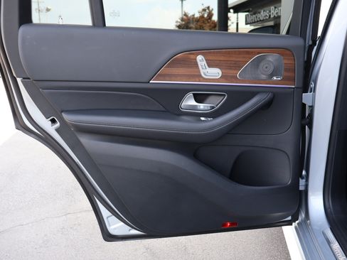 Certified 2025 Mercedes-Benz GLS 450 4MATIC w/ AMG Line Exterior image 16