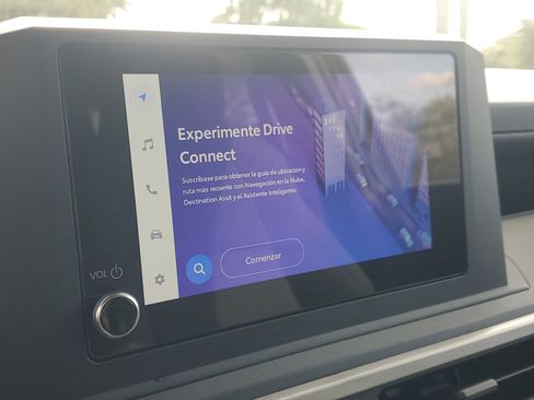 Used 2025 Toyota Tacoma SR image 25