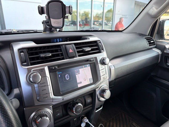 Used 2015 Toyota 4Runner SR5 Premium AWD/4WD image 6