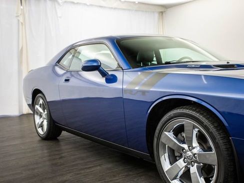 Used 2009 Dodge Challenger R/T image 30