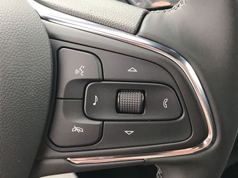 New 2026 Buick Envista Sport Touring FWD image 23