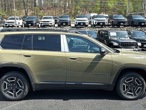 New 2026 Jeep Cherokee Limited image 9