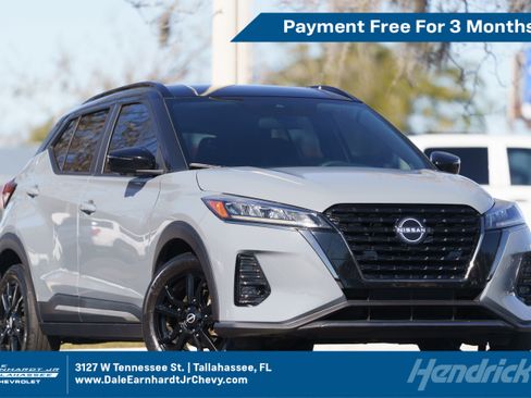 Used 2023 Nissan Kicks SR FWD image 1
