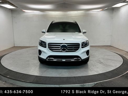 Certified 2026 Mercedes-Benz GLB 250 4MATIC image 8