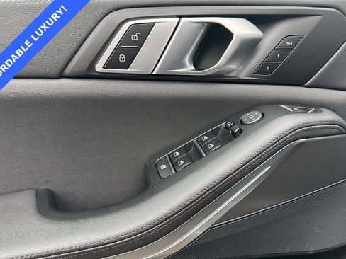 Used 2020 BMW X5 xDrive40i w/ Parking Assistance Package image 11