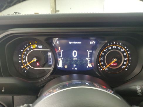 New 2025 Jeep Wrangler Sahara image 25