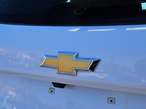 Used 2024 Chevrolet Equinox LS image 29