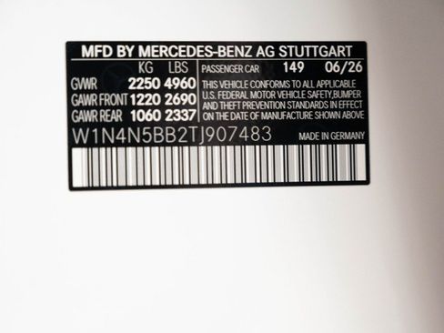 New 2026 Mercedes-Benz GLA 35 AMG 4MATIC image 35