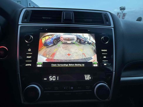 Used 2018 Subaru Outback 2.5i Limited image 8