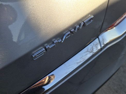 Used 2024 Acura MDX SH-AWD w/ Technology Package image 11