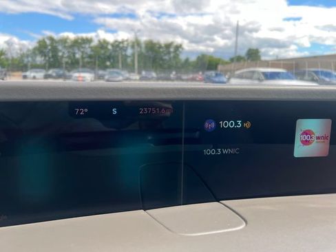 Certified 2024 Lincoln Nautilus Premier AWD/4WD image 21