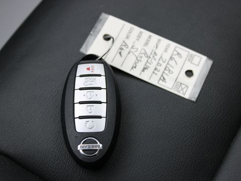 Certified 2021 Nissan Rogue SL w/ Premium Package image 37