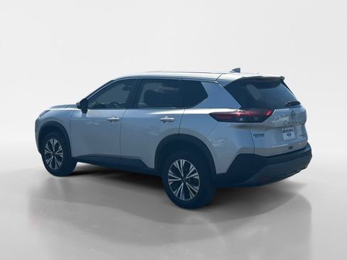 Used 2023 Nissan Rogue SV AWD/4WD image 17