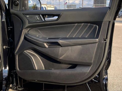 Used 2019 Ford Edge ST w/ Equipment Group 401A image 21
