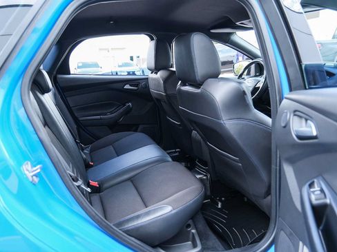 Used 2017 Ford Focus RS AWD/4WD image 39