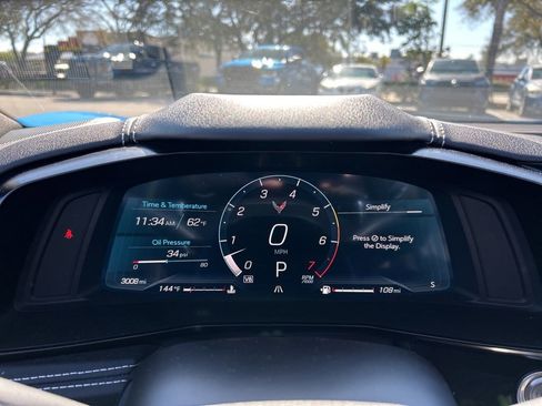 Used 2023 Chevrolet Corvette Stingray w/ Z51 Performance Package image 26