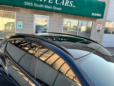 Used 2018 Maserati Levante image 10