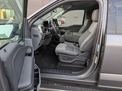 Used 2022 Ford F150 XLT w/ Equipment Group 302A High image 14