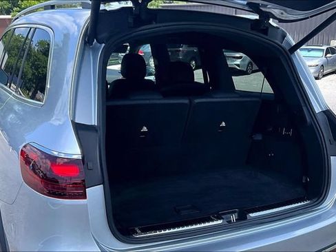 Used 2025 Mercedes-Benz GLS 450 4MATIC image 35