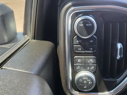 Used 2020 GMC Sierra 3500 SLT w/ SLT Premium Plus Package AWD/4WD image 39