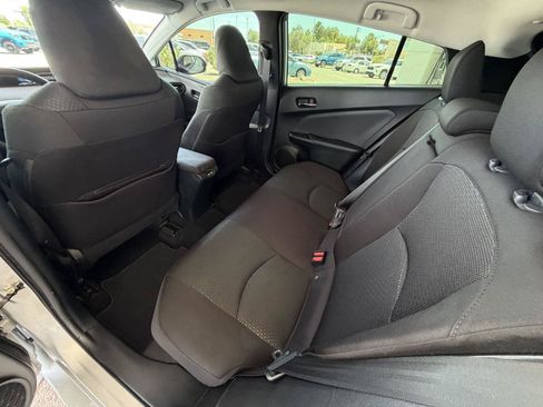 Used 2022 Toyota Prius LE FWD image 17