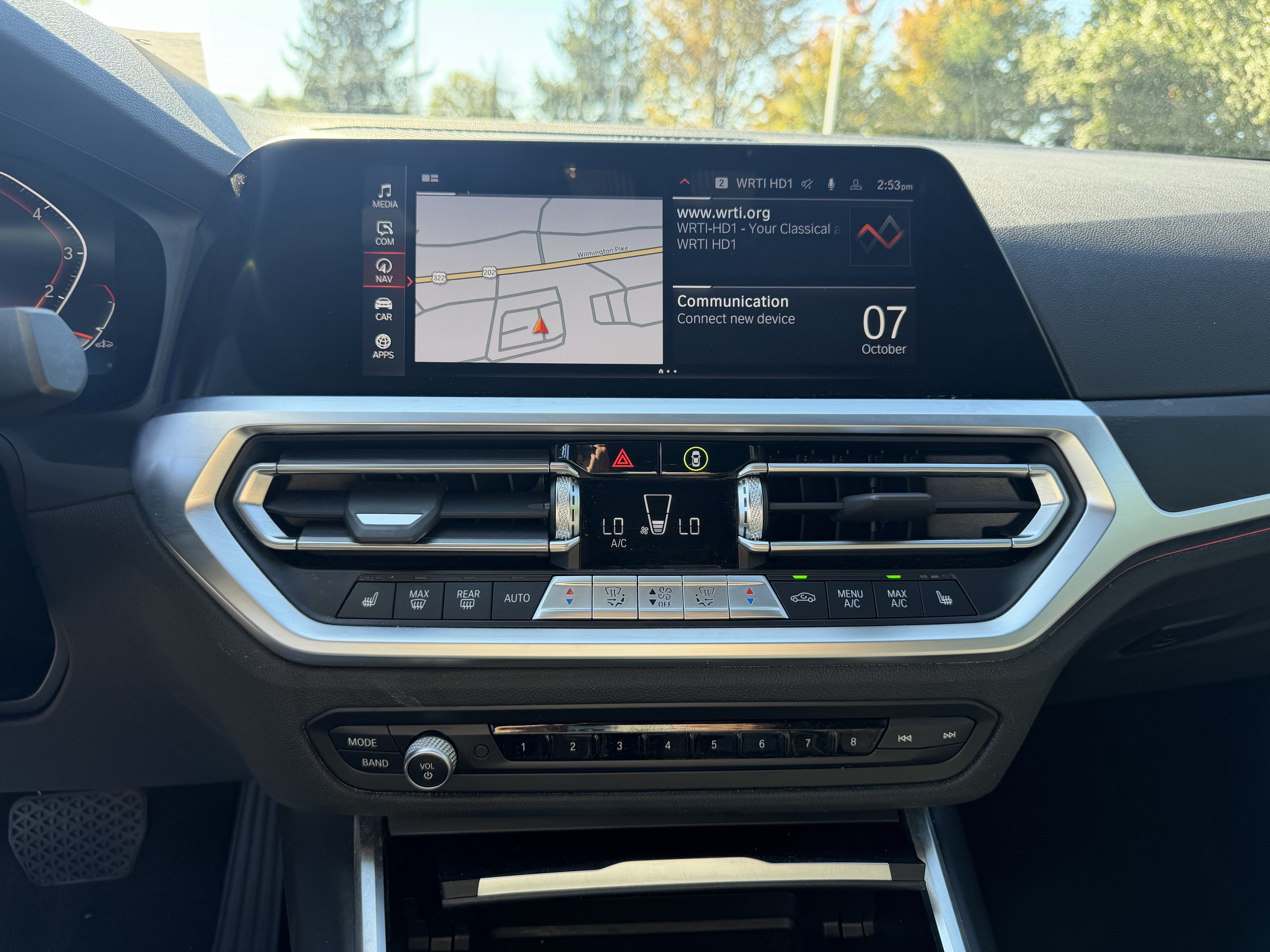 Used 2022 BMW 330i xDrive Sedan w/ Driving Assistance Package AWD/4WD image 13