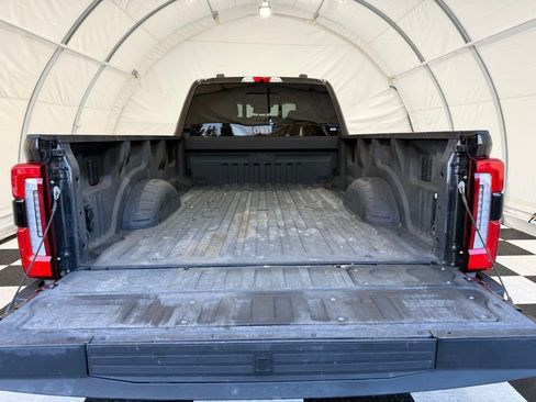 Used 2025 Ford F450 Platinum w/ Platinum Plus Package image 4
