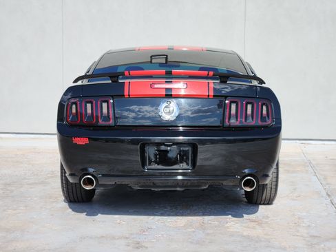 Used 2006 Ford Mustang GT Premium RWD image 6
