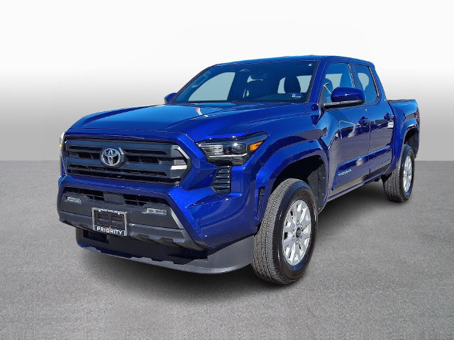 Used 2025 Toyota Tacoma SR5 AWD/4WD image 1