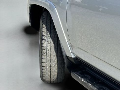 Used 2021 Toyota 4Runner SR5 image 46